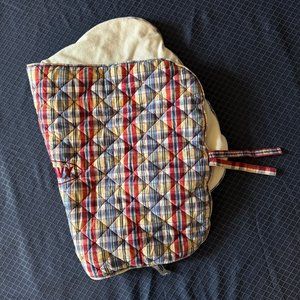 OLD NAVY Pet blanket 21.5" x 34.5" - Plaid and white side